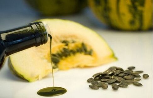 Pumpkin oil to prepare the body for deworming with drugs